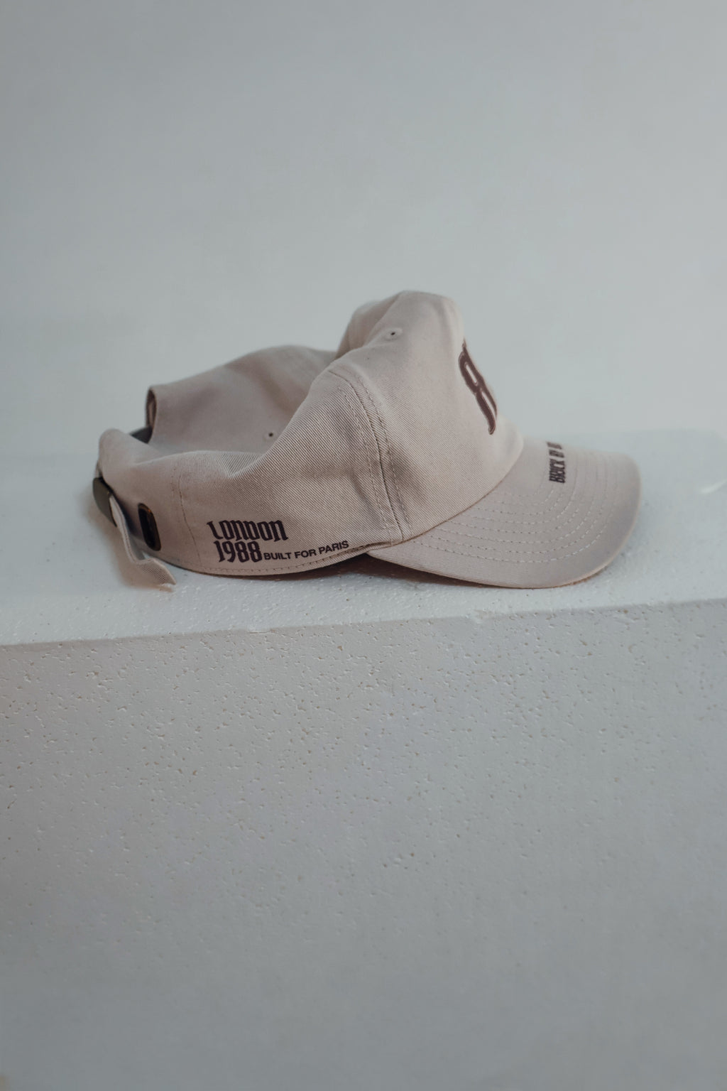 Brick by Brick Cap Off White